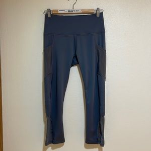 Women’s Crop Leggings Medium Size Grey Color